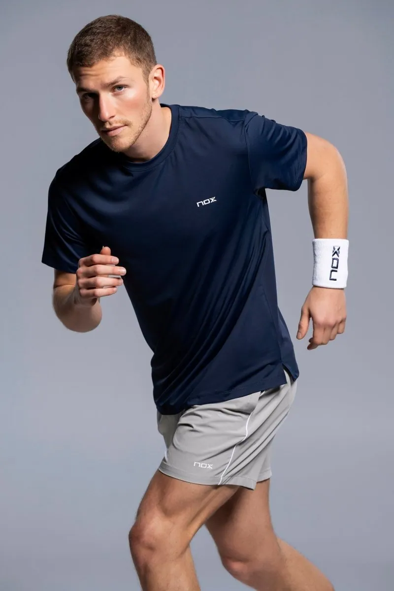 camiseta para hombre nox team navy blue 3 Camiseta para Hombre Nox Team Navy Blue, detalle en uso